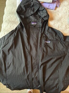Patagonia Black Hooded Windbreaker Jacket